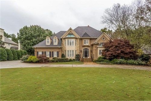 5400 Chelsen Wood Drive, Duluth, GA 30097