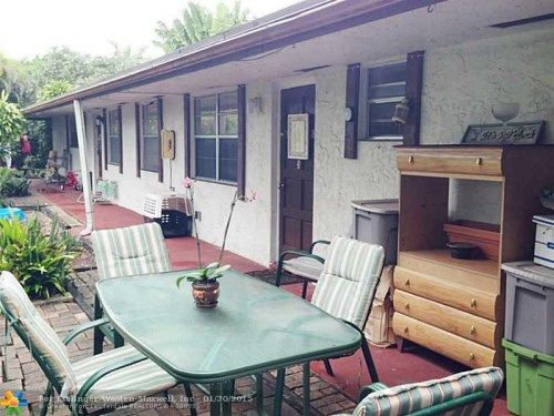 2526 TAYLOR ST, Hollywood, FL 33020