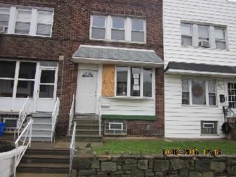 2859 Gillingham St, Philadelphia, PA 19137