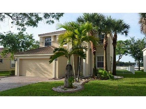 17150 SW 49 PL, Hollywood, FL 33027