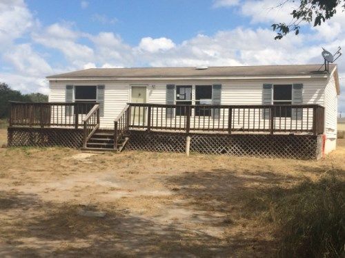 130 Keystone Ln, Poteet, TX 78065