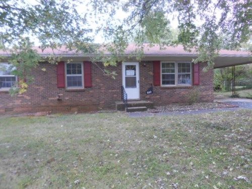 510 Sands Dr, Hopkinsville, KY 42240