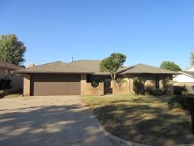11113 NW 115th St, Yukon, OK 73099
