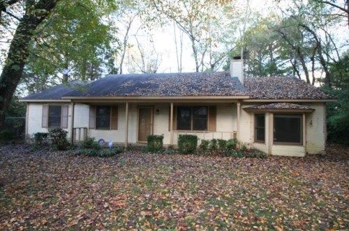 6208 NW Maywick Dr, Huntsville, AL 35810