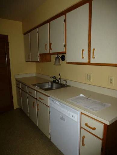 2038 Hidden Meadows, Walled Lake, MI 48390