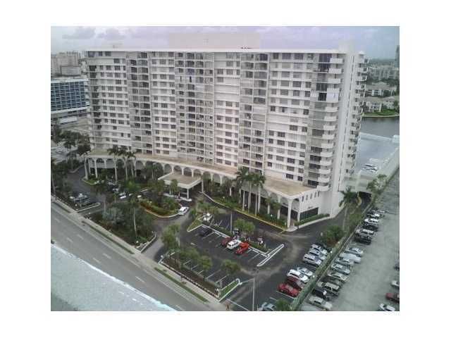 3800 S OCEAN DR # 416, Hollywood, FL 33019