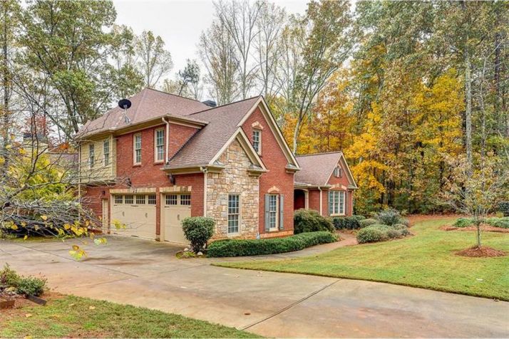 30 Old Mountain Road, Powder Springs, GA 30127