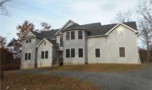 135 Canoe Brook Dr Hawley, PA 18428