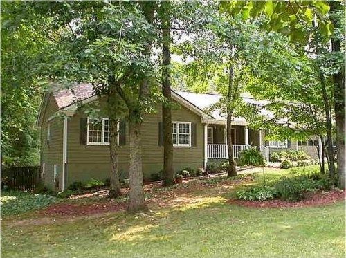 3975 Derby Drive, Cumming, GA 30040