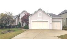 5711 NE Sapphire Pl Lees Summit, MO 64064