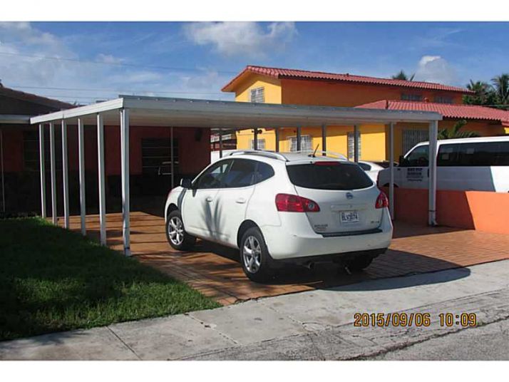 220 W 53 ST, Hialeah, FL 33012