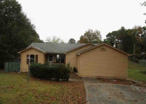 17 Greenway Ct, Jacksonville, AR 72076