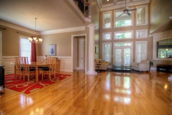 5583 Brendlynn Drive, Suwanee, GA 30024