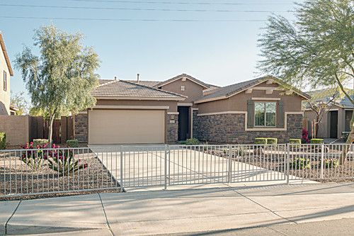 2029 Gilbert, Gilbert, AZ 85297