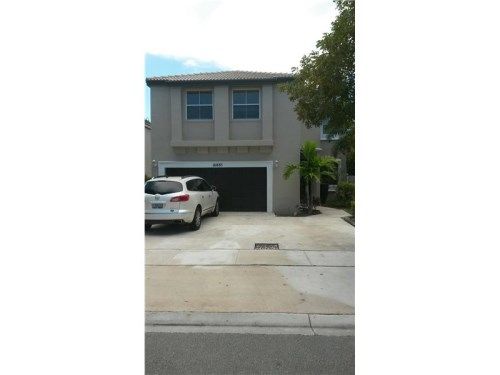 16885 SW 49 CT, Hollywood, FL 33027