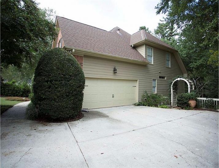 7275 Compton Circle, Cumming, GA 30040