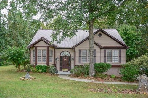 946 Maplelake Drive, Acworth, GA 30101