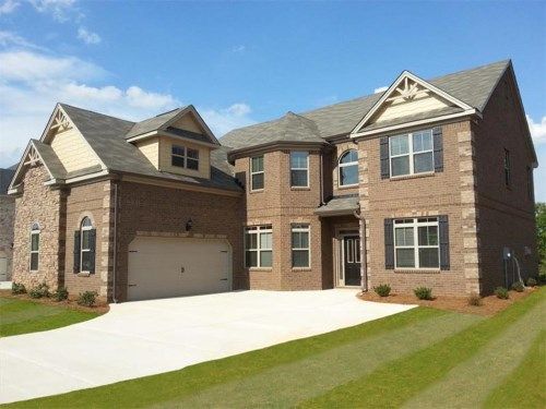 2332 Braunsroth Lane, Hampton, GA 30228