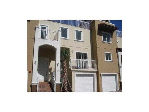 1658 HAYES ST # 1658, Hollywood, FL 33020