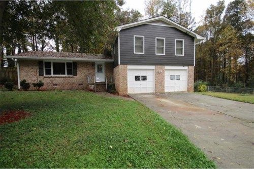 6047 Stonewycke Court, Stone Mountain, GA 30087