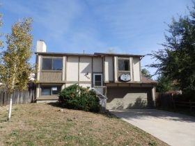 566 Blossom Field Rd, Fountain, CO 80817