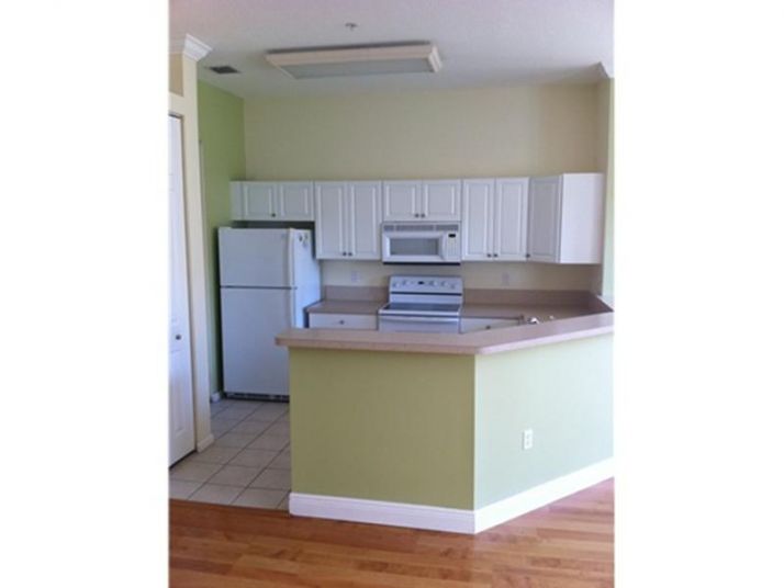 4704 SW 160 AV # 235, Hollywood, FL 33027