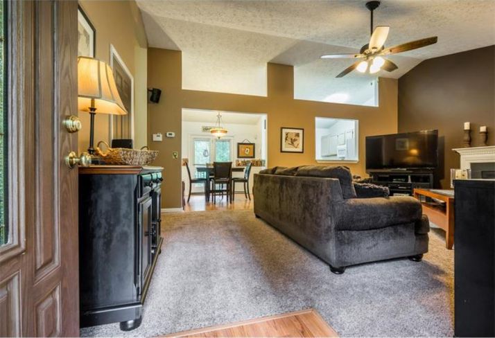 1101 Braddock Lane, Woodstock, GA 30189