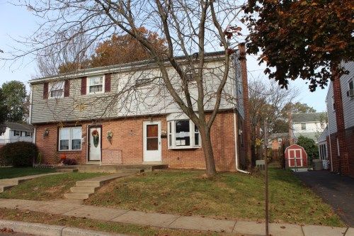 1357 Calvert Lane, Lancaster, PA 17603