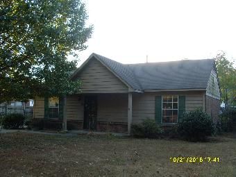 7027 Village Ln, Olive Branch, MS 38654