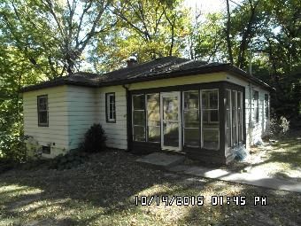 2604 10th Ave, Moline, IL 61265