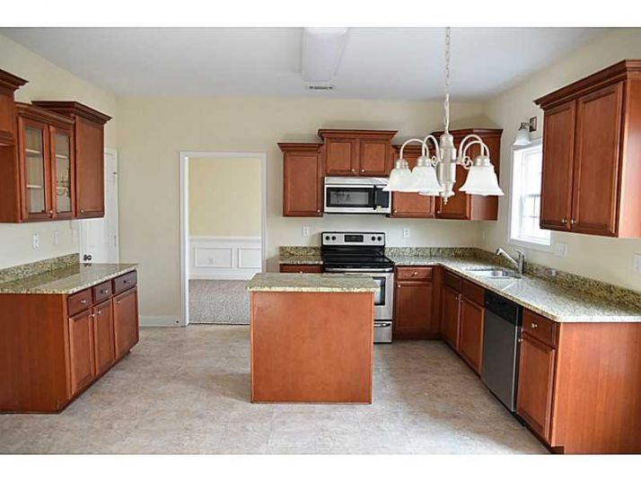 1752 Penny Lane, Lawrenceville, GA 30043