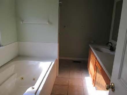 493 Village Blvd, Mooresville, IN 46158