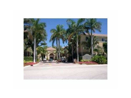 2911 185 ST # 2103, Miami, FL 33180