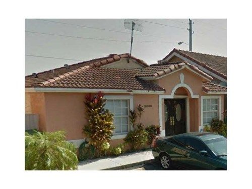 9069 NW 121 TE # 81, Hialeah, FL 33018