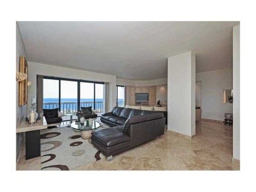 20281 E COUNTRY CLUB DR # PH4-6, Miami, FL 33180