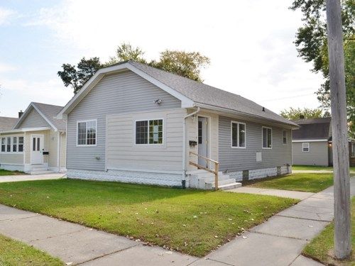 1274 Marquette St SW, Wyoming, MI 49509