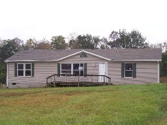 201 Edmonds Rd, Smiths Grove, KY 42171