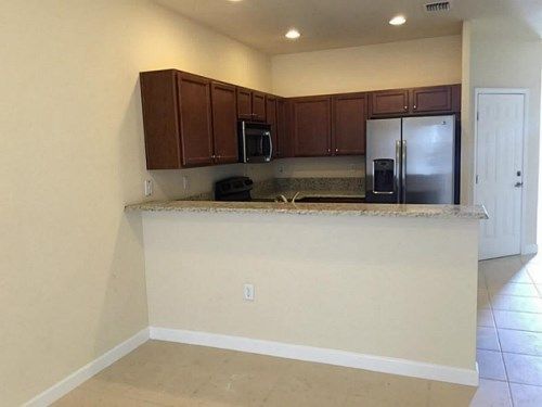 9085 W 33 AVENUE # 9085, Hialeah, FL 33018