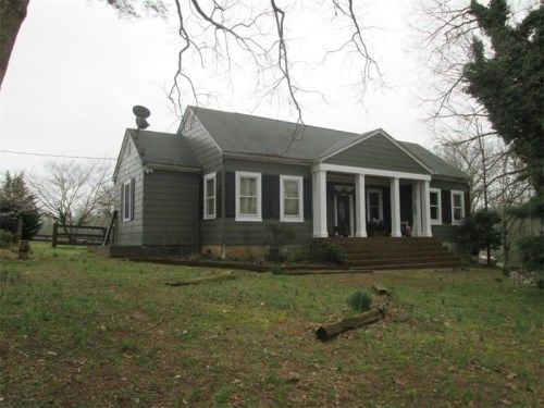 6570 Namon Wallace Dr, Cumming, GA 30028