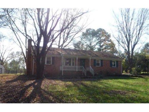 2905 Moyer Rd, Powhatan, VA 23139