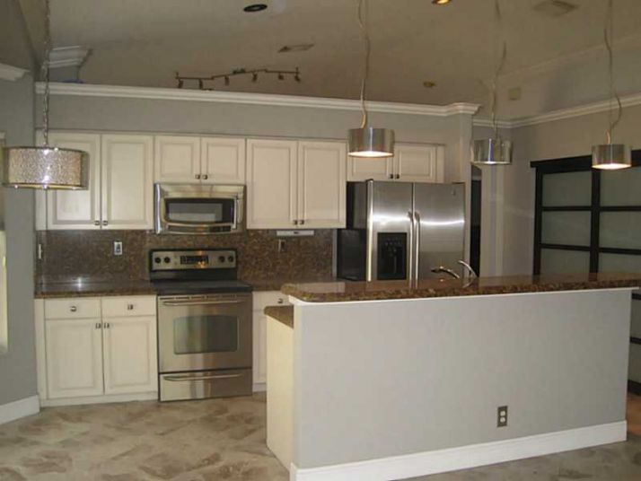 13778 32ND ST, Hollywood, FL 33027