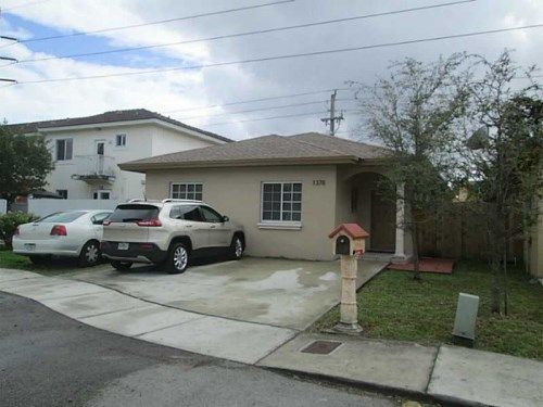 1378 W 30 ST, Hialeah, FL 33012