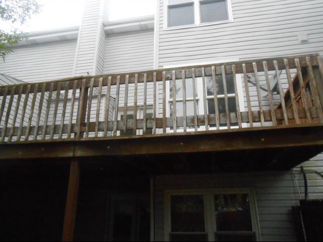 338 Quail Village Ct, Ballwin, MO 63021