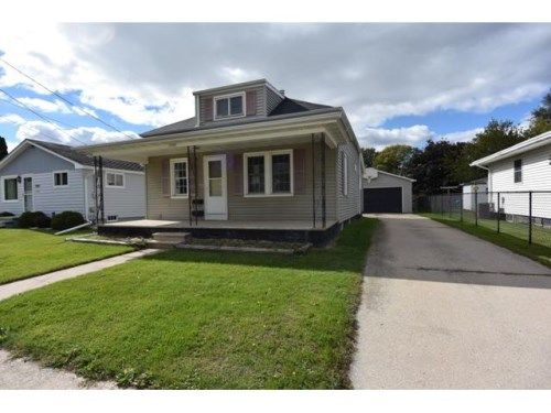 1707 Liberty Street, Oshkosh, WI 54901