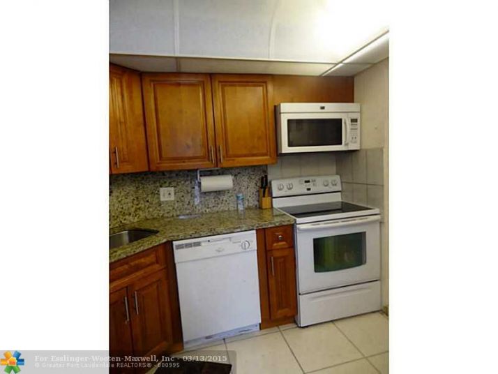 6300 S Falls Circle Dr # 104, Fort Lauderdale, FL 33319