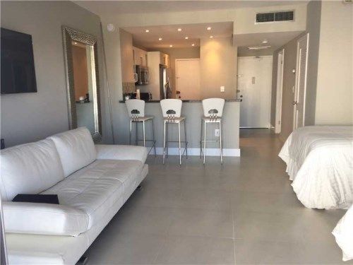 1965 S OCEAN DR # 11A, Hallandale, FL 33009