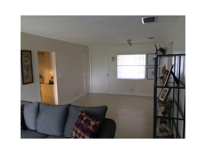2420 SW 81 AV # 401, Fort Lauderdale, FL 33324