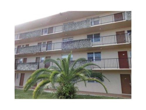 5260 NW 11TH ST # 302, Fort Lauderdale, FL 33313