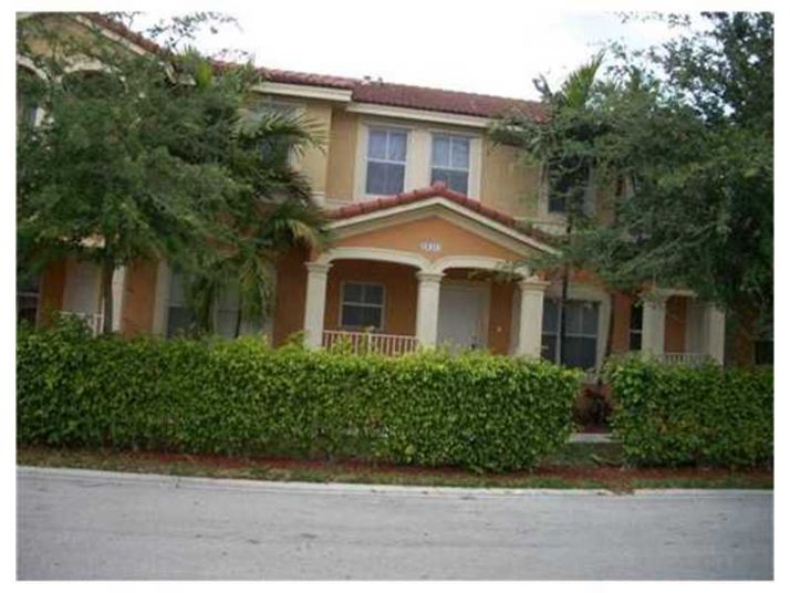 24313 SW 109 AV # 24313, Homestead, FL 33032