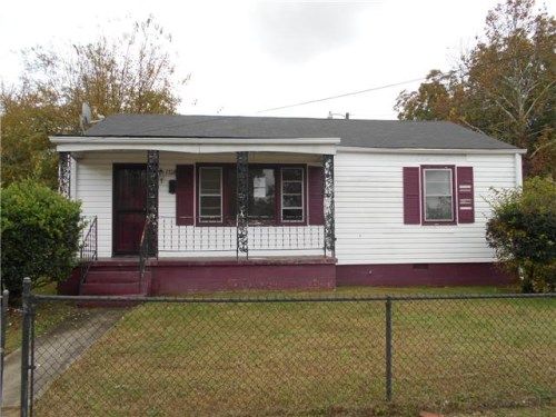 1328 Oakdale Avenue, Petersburg, VA 23803